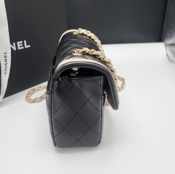 Brand new authentic Chanel two-tone mini flap bag from 23B - Picture 11 of 17